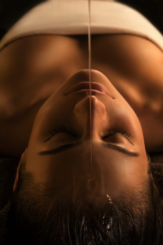 MASSAGE ABHYANGA / AYURVEDIQUE  2 J